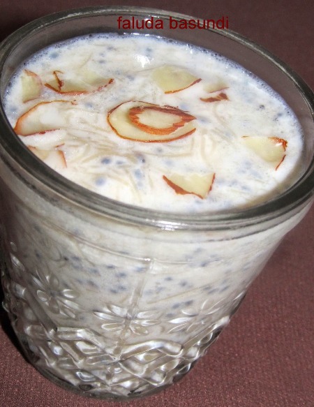 Falooda Basundi / Basil Seeds Milkshake - how to make basundi with falooda