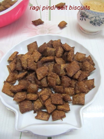 Ragi Khara Biscuits / Finger Millet Savory Daimond Kajalu - Millet Recipes