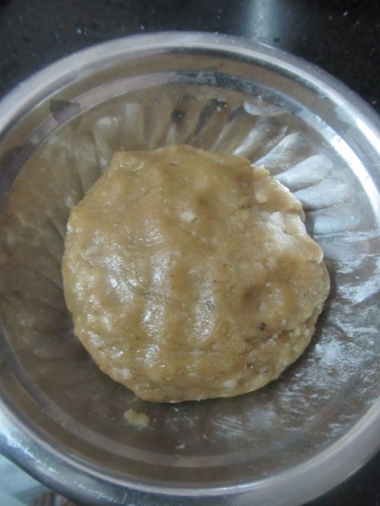 Wheat Flour Coconut Appalu Recipe / Godhuma Kobbari Burelu - Festival Recipes