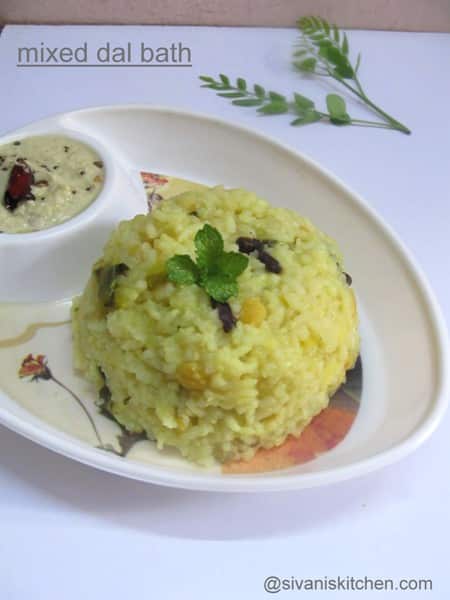 rice and mixed dal pongal