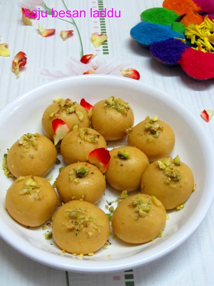 Kaju Besan Laddu-how to make Kaju Besan Laddu-Holi special recipe