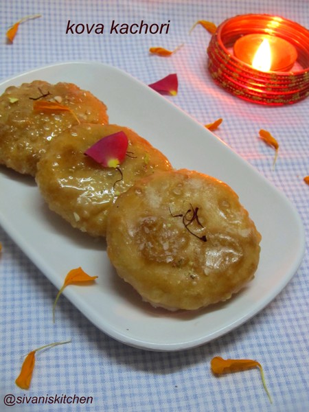 Khoya Kachori / Mawa Kachori - How to make Kova Kachori - Diwali Sweets