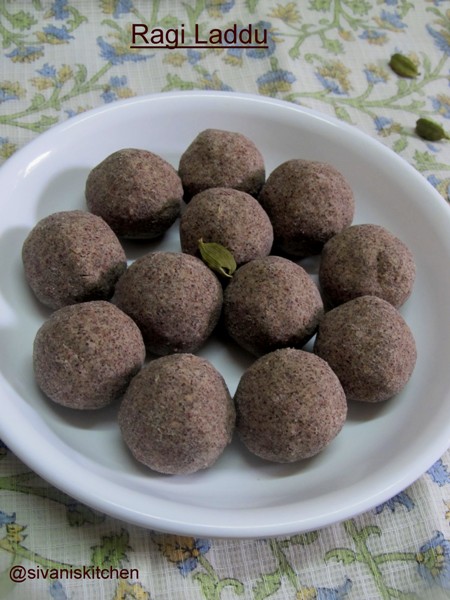 Ragi Laddu Recipe / Finger Millet Laddu - Laddu Recipes - Millet Recipes