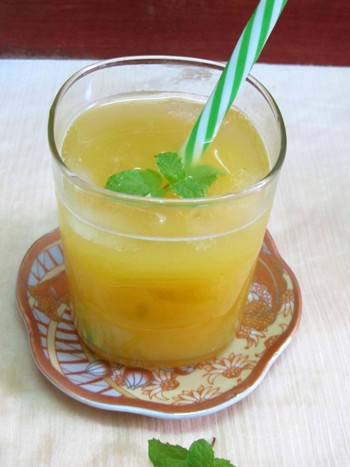 Aam Ka Panna - Mango Drink - How to make Green Mango/Raw Mango Juice - Beverages